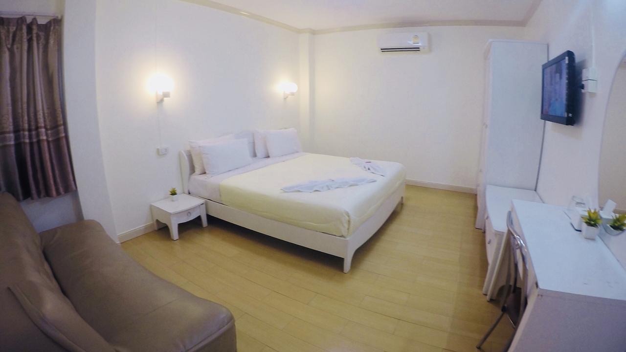 P.A. Ville Hotel Nakhon Sawan Ngoại thất bức ảnh